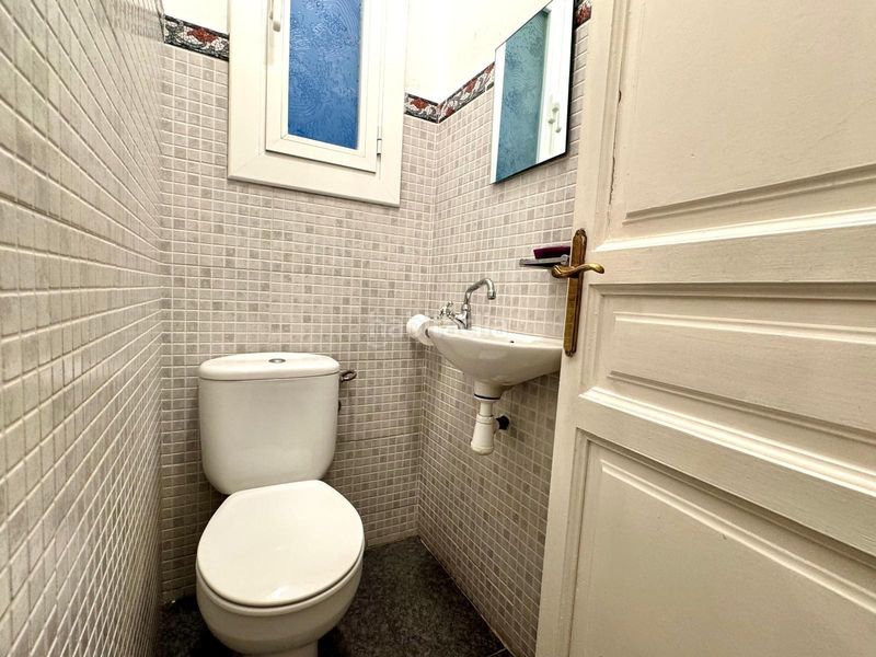 Foto ad192c4b-7a2b-4c33-99a7-ef29c5de8b1f. Piso  señorial con terraza privativa en el corazón del eixample esquerra en Barcelona