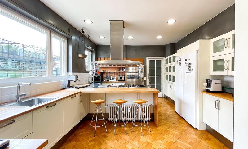 Foto 037f226e-dbc5-418a-b2ea-39163bfc2774. Attico con riscaldamento in Sant Gervasi - Galvany Barcelona