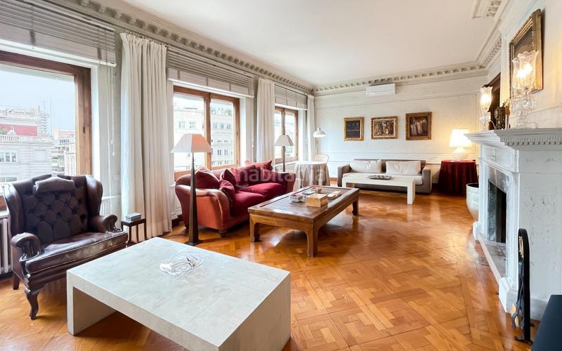 Foto 19acf446-65fe-4d95-ac20-eeb6c74a1e5d. Attico con riscaldamento in Sant Gervasi - Galvany Barcelona