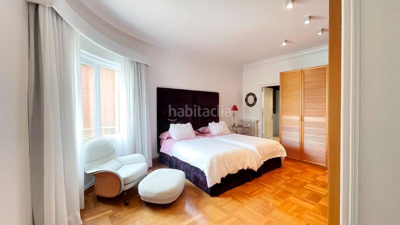 Foto ce37c221-e3a6-409b-acba-4e592f0f9440. Attico con riscaldamento in Sant Gervasi - Galvany Barcelona