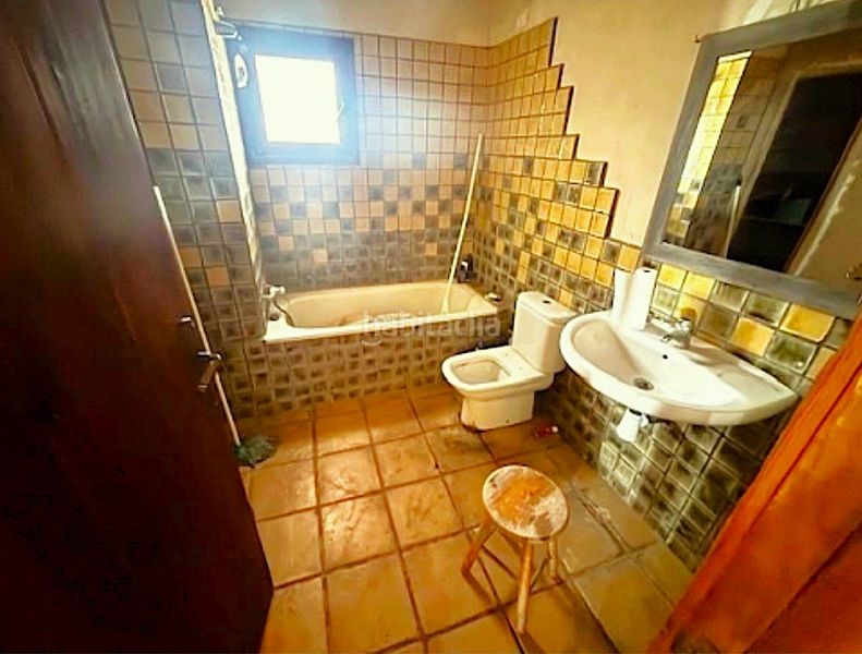 Foto a76929e0-027c-4abb-afaa-7c270139590a. Casa a Olesa de Bonesvalls