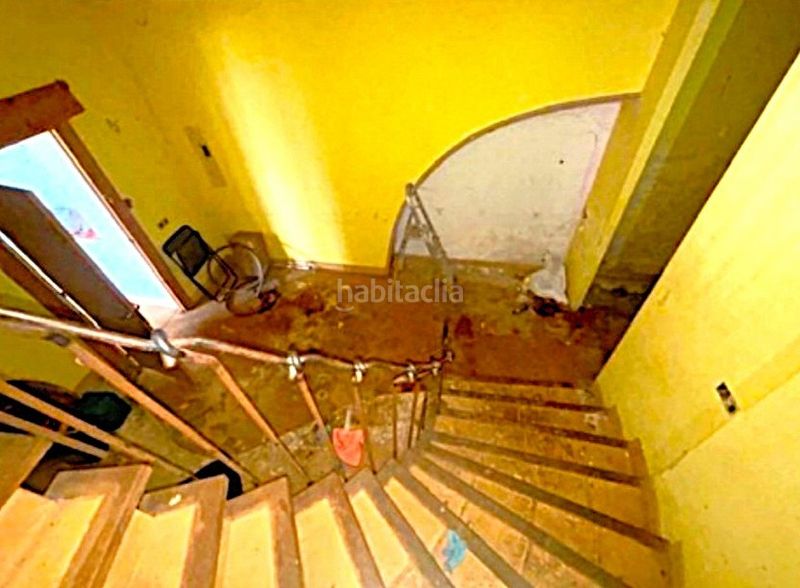 Foto aa1082a0-45d5-41a2-bcdf-3dddb15d534c. Casa a Olesa de Bonesvalls