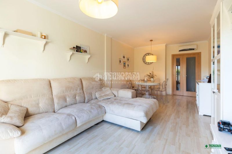 Foto c687cdfe-e1e2-473d-9855-c71143be9b50. Pis amb calefacció a Nijar Pueblo Níjar