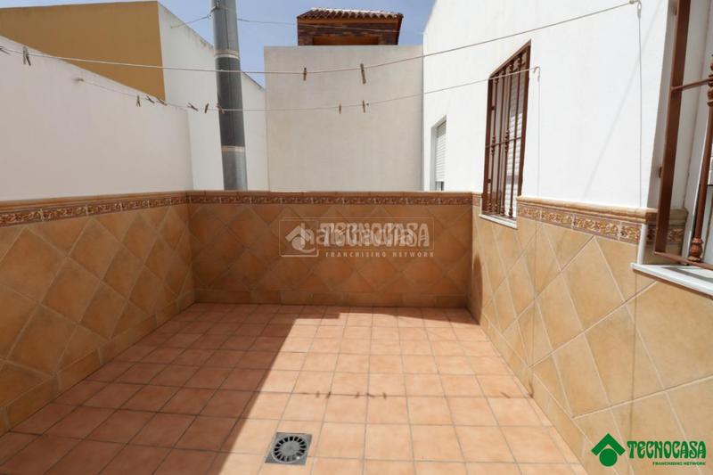 Foto 4a3a38dd-49b6-413d-91e7-98bf93cc0fc7. Casa pareada casa en venta en San Isidro - Campohermoso Níjar