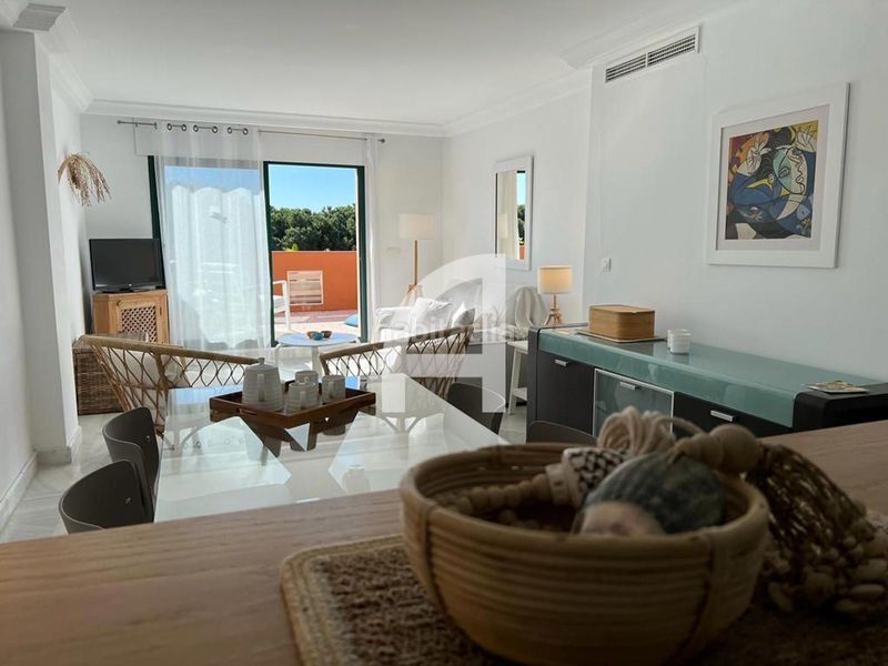 Foto 0a5eaf36-e61e-4d39-b839-52ec21719afe. Lloguer pis a Cabopino - Artola Marbella