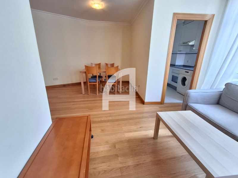 Foto 02fa3bbc-5512-49c7-8e30-7ff777a65316. Rent flat with heating parking in Centro - Areal Vigo