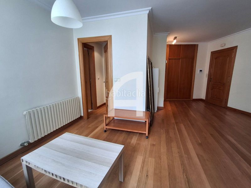 Foto 03dfd960-cea9-472b-b4eb-0c9a1ea7075d. Rent flat with heating parking in Centro - Areal Vigo