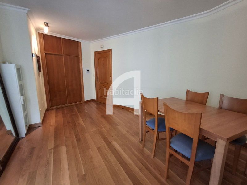 Foto 9ef69d35-f133-4e95-a6f6-313a68bf6e27. Rent flat with heating parking in Centro - Areal Vigo