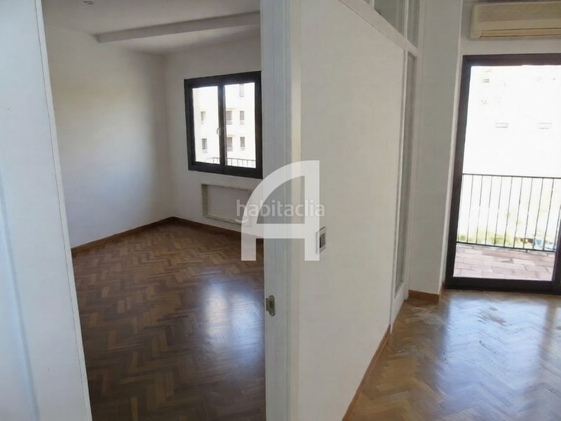 Foto b43ee3b4-4dd1-48d1-ae1c-3546fb48ddf9. Pis amb calefacció piscina a Centro ciudad Fuengirola