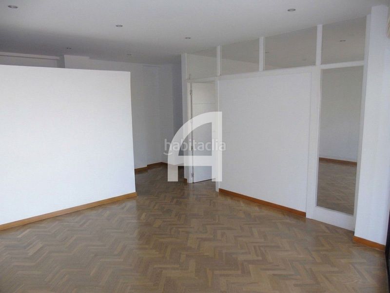 Foto bf2f45b6-1c57-4b58-bbfb-a959af5d6bd7. Pis amb calefacció piscina a Centro ciudad Fuengirola