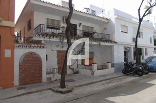 Finca rústica a Centro ciudad. Oportunidad de inversion! construye 12 viviendas