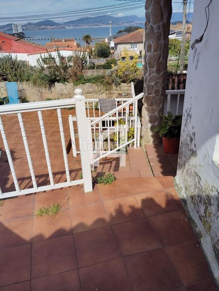 Foto 998ee29a-ba01-44a2-834e-0e23b89ad3ee. Casa amb calefacció aparcament a Coruxo - Oia - Saiáns Vigo