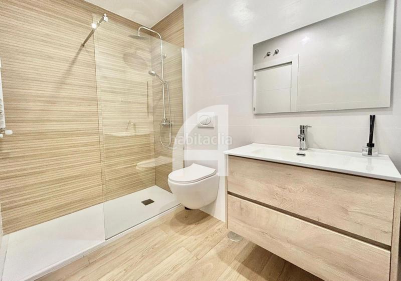 Foto ee8845f0-9b2d-4456-bb15-17027bce00e9. Miete etagenwohnung mit heizung in Niño Jesús Madrid