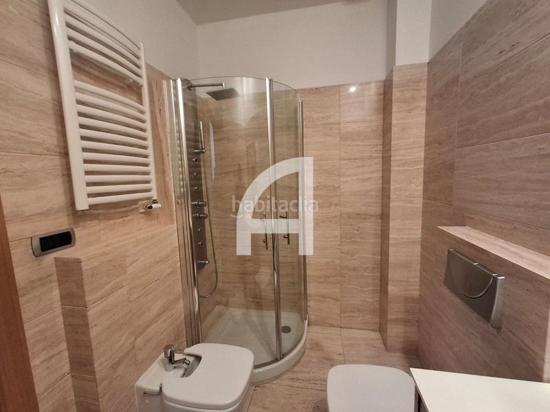 Foto 2ff53431-a62d-40dc-88d1-d6f227947204. Rent flat with heating parking in Centro - Areal Vigo