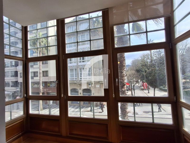 Foto 82cd0352-fd53-420e-a8c9-235d2c0acfe7. Rent flat with heating parking in Centro - Areal Vigo