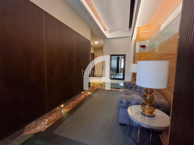 Foto e4866380-5668-45a1-b888-df3cc811f3d6. Rent flat with heating parking in Centro - Areal Vigo