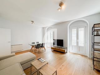 Etagenwohnung in Cid