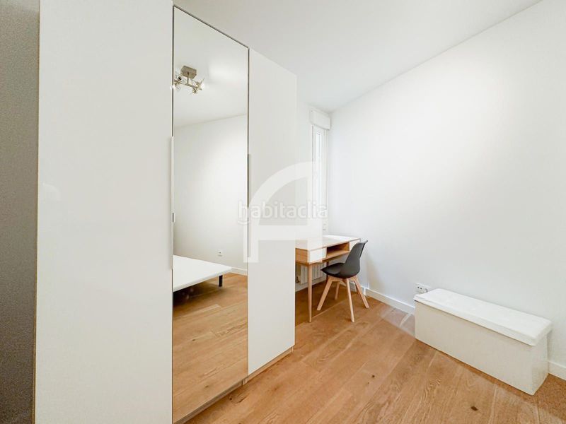 Foto 123ce6a6-f543-40b5-bb7e-83d27098ba6d. Rent flat with heating in Recoletos Madrid