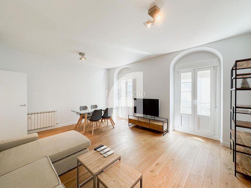 Foto 5997eef9-cb3b-4c48-b2fa-bd0cf6782750. Rent flat with heating in Recoletos Madrid