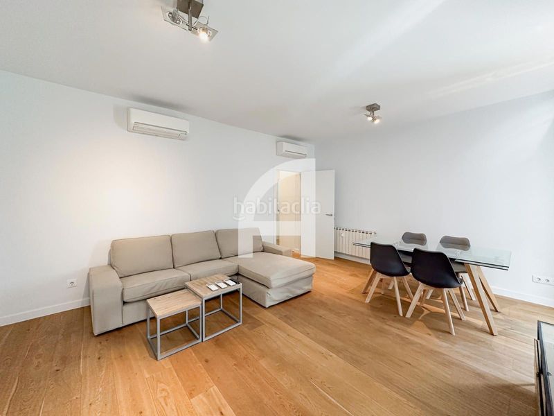 Foto 7a02ea14-265f-4c44-863e-e0b5004c8b3a. Rent flat with heating in Recoletos Madrid