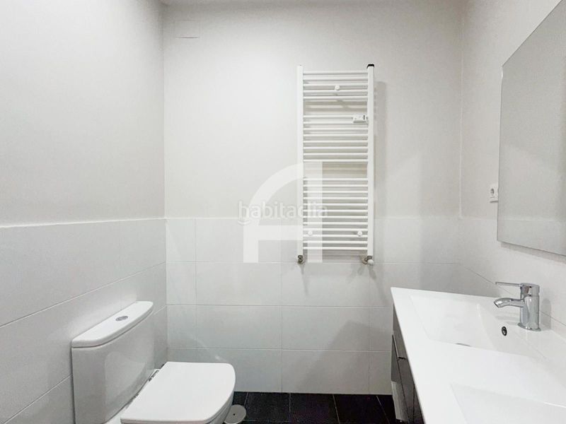 Foto bcc5907b-7b89-4063-9e36-4076c496daf4. Rent flat with heating in Recoletos Madrid