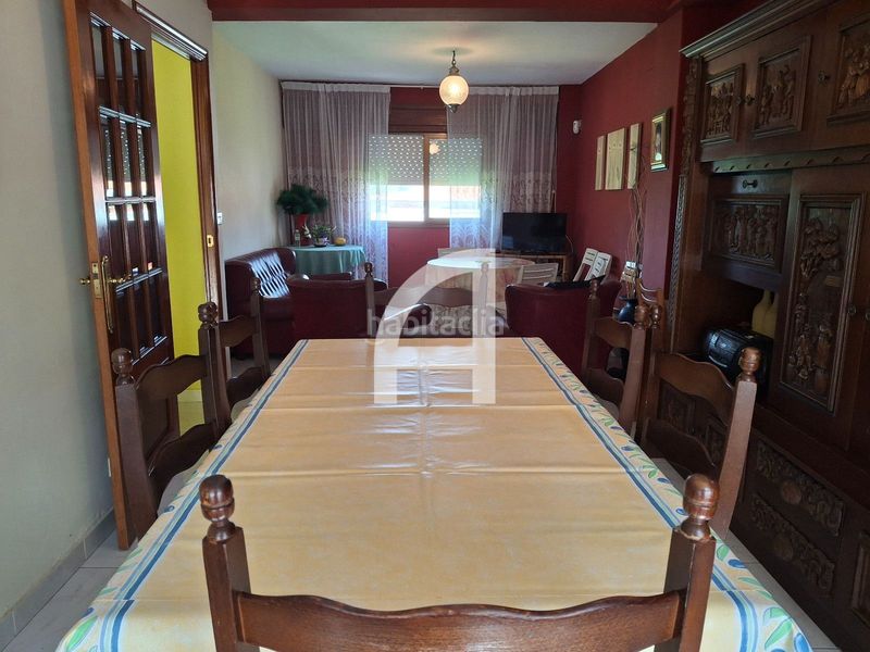 Foto 1fcf6e74-dd5e-49b5-beaf-7f363d502547. Casa amb aparcament a Alcabre Vigo