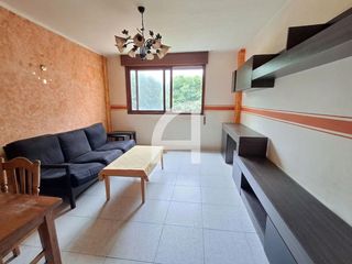 Pis  Rua mestre montes. Piso en venta próximo a travesía de vigo, con garaje y trastero