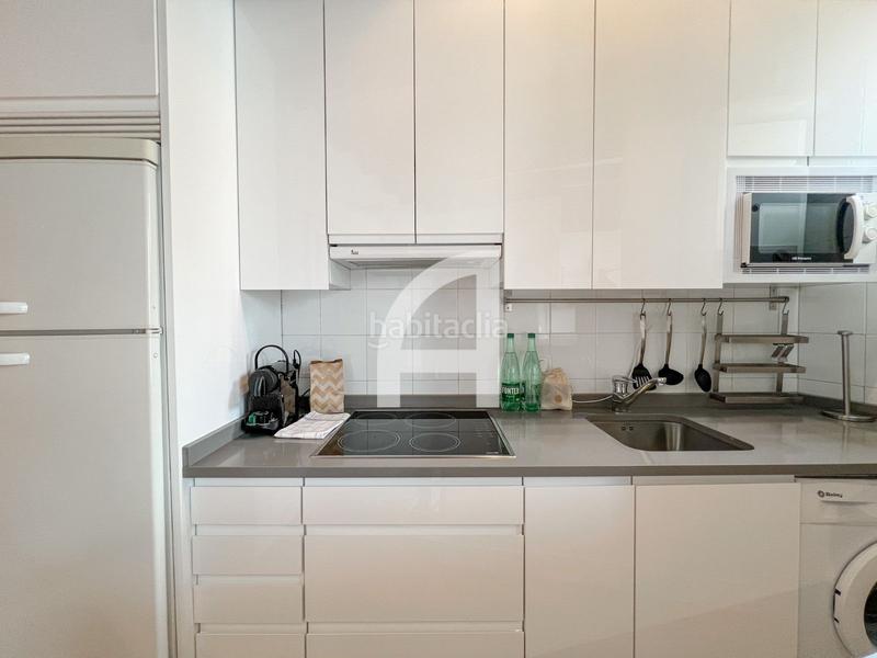 Foto 11649fa8-7626-4eb6-8b4f-aa335ea47c54. Location attique avec chauffage dans Recoletos Madrid