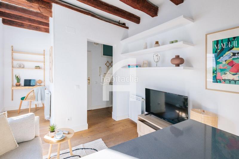 Foto 034620f8-3218-4c2f-8095-5f981bb9cc0f. Rent penthouse with heating in Recoletos Madrid