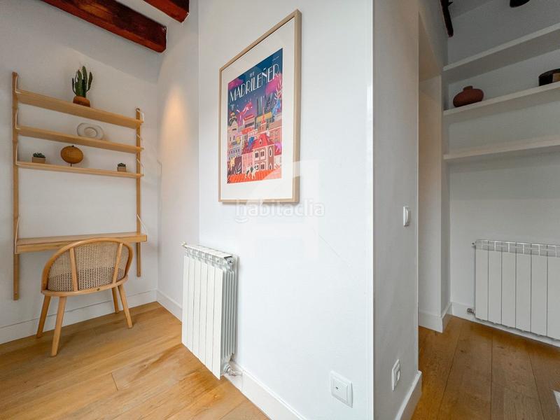 Foto 04d35ffc-93fc-410e-99eb-f8156ef87422. Rent penthouse with heating in Recoletos Madrid