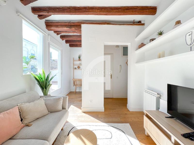 Foto 6ddf7765-2207-4493-9c5b-710a81f00153. Rent penthouse with heating in Recoletos Madrid