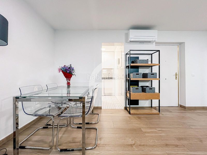 Foto 0f39ab90-4d65-4bb2-aa27-789929d15987. Rent flat with heating in Recoletos Madrid