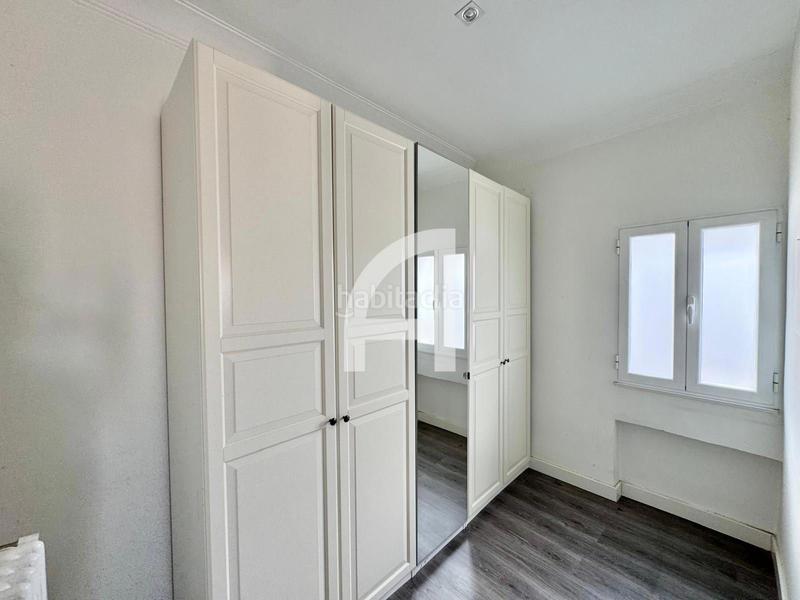 Foto 6ebf8a57-2f2c-4dd4-8697-fc593d580a72. Dachwohnung mit heizung in Fuente del Berro Madrid