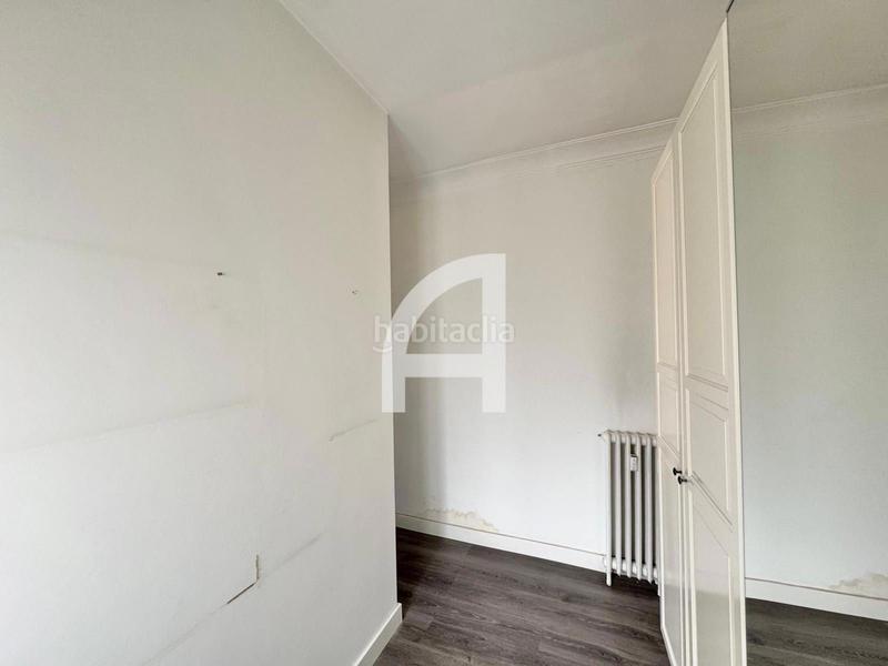 Foto b28f520c-1eae-40ab-a4d2-018c27e39973. Dachwohnung mit heizung in Fuente del Berro Madrid