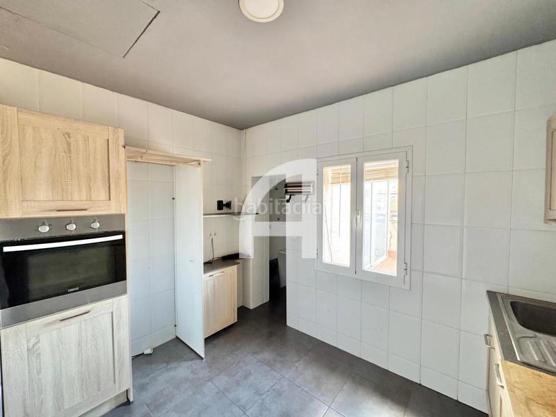 Foto ccd11ee0-5657-4d90-a104-5042b0a8105e. Dachwohnung mit heizung in Fuente del Berro Madrid