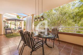 Pis  Babor. Piso muy amplio con terraza en  residencial palma quebrada de be