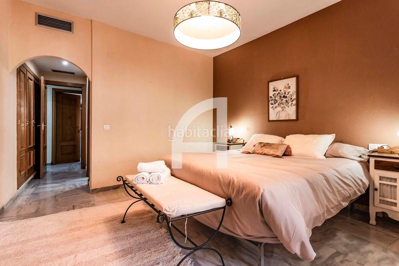 Foto 191e83b9-9cb4-4425-a624-f7abd7a8af0b. Pis a babor 1 a Zona Centro Comercial Torrequebrada Benalmádena