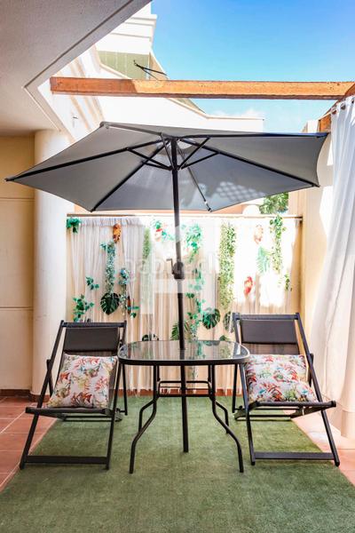 Foto 857fa9ee-ec69-47c0-8a76-e6bff645ec4f. Pis a babor 1 a Zona Centro Comercial Torrequebrada Benalmádena