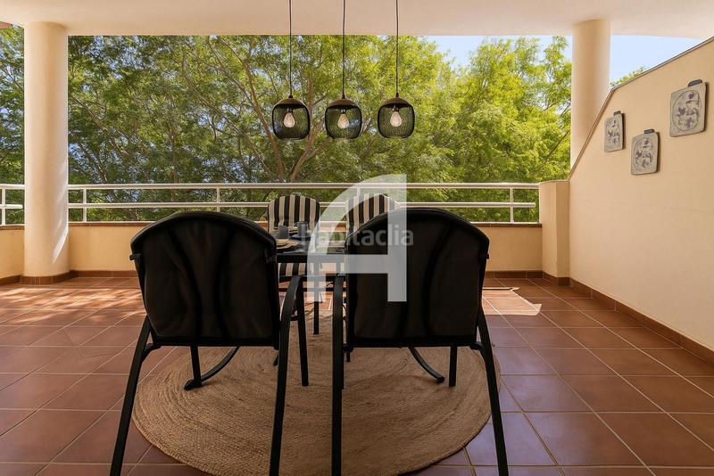 Foto 9bca0071-27fd-48de-8a2c-1fb0a1734d83. Pis a babor 1 a Zona Centro Comercial Torrequebrada Benalmádena