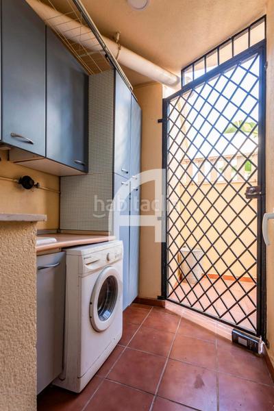 Foto a338b85b-f7f2-4f90-93b6-bbebf4c3c4f8. Pis a babor 1 a Zona Centro Comercial Torrequebrada Benalmádena