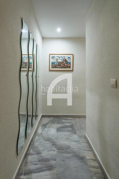 Foto e6662e39-b36e-426f-a3c9-810ff7ea9e1e. Pis a babor 1 a Zona Centro Comercial Torrequebrada Benalmádena