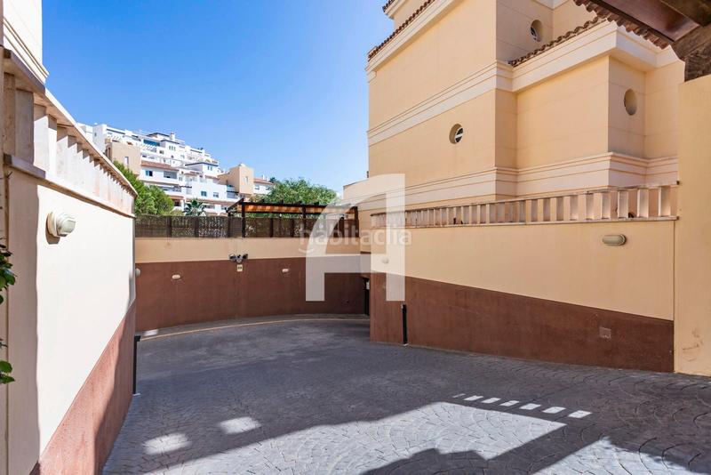 Foto f451b6db-99e6-460a-b873-6283be043679. Pis a babor 1 a Zona Centro Comercial Torrequebrada Benalmádena