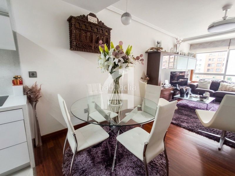 Foto e4e310b9-e451-4f1a-b718-5f384eca8725. Pis amb calefacció aparcament a Centro - Areal Vigo
