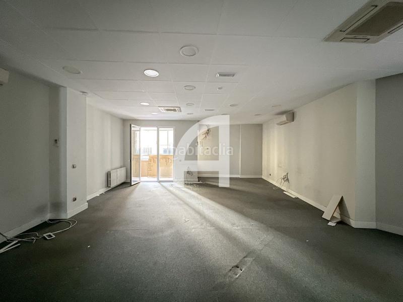Foto 00c40095-a251-48f3-b946-ed94a422384e. Affitto ufficio con riscaldamento in Almagro Madrid