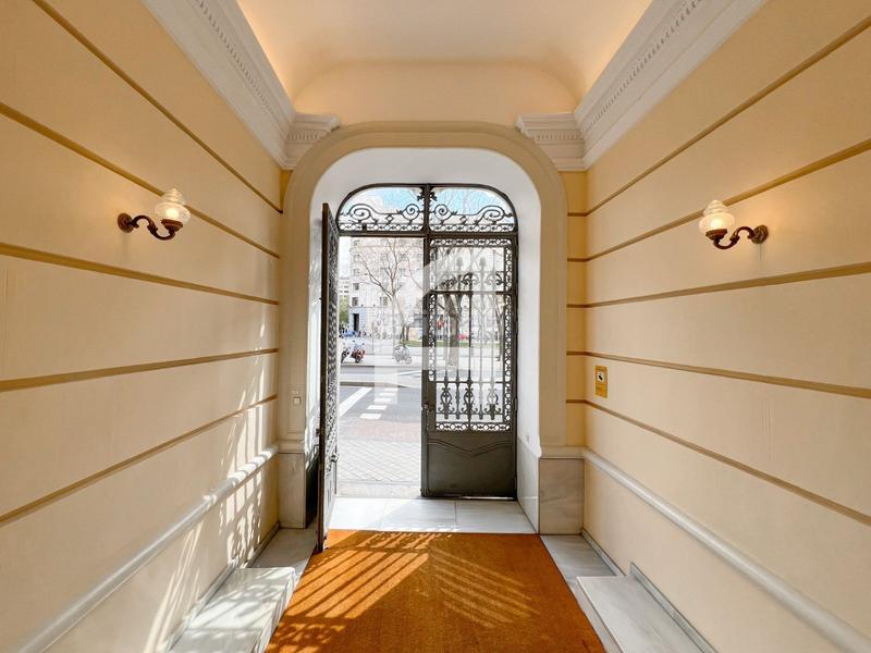 Foto 7f90629b-faaf-458e-b3f8-0e4251ea6202. Location bureau avec chauffage dans Almagro Madrid