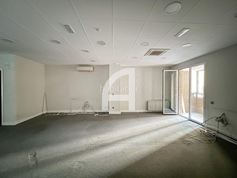 Foto b4b093a4-a0ff-44b7-bdaa-c25db70b9223. Location bureau avec chauffage dans Almagro Madrid
