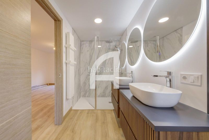 Foto c60e95c6-f710-4e8f-aae5-52959d6e27c0. Chalet con riscaldamento piscina in Villafranca del Castillo Villanueva de la Cañada