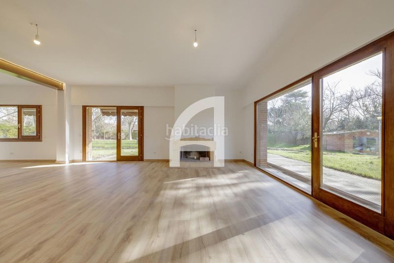Foto d0ec360e-6ba9-49f1-9343-77996b79079a. Chalet con riscaldamento piscina in Villafranca del Castillo Villanueva de la Cañada