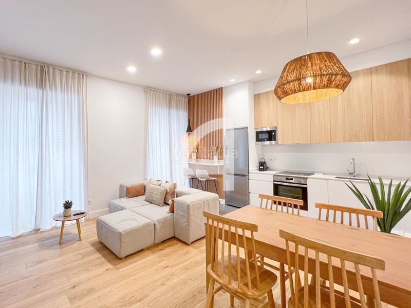 Foto 0ac12891-a75c-4c98-b0a0-0c0f4d48cd07. Miete etagenwohnung mit heizung in Recoletos Madrid