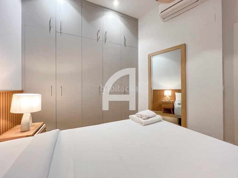 Foto c3e36317-ba10-46fe-bad6-91561495324e. Rent flat with heating in Recoletos Madrid